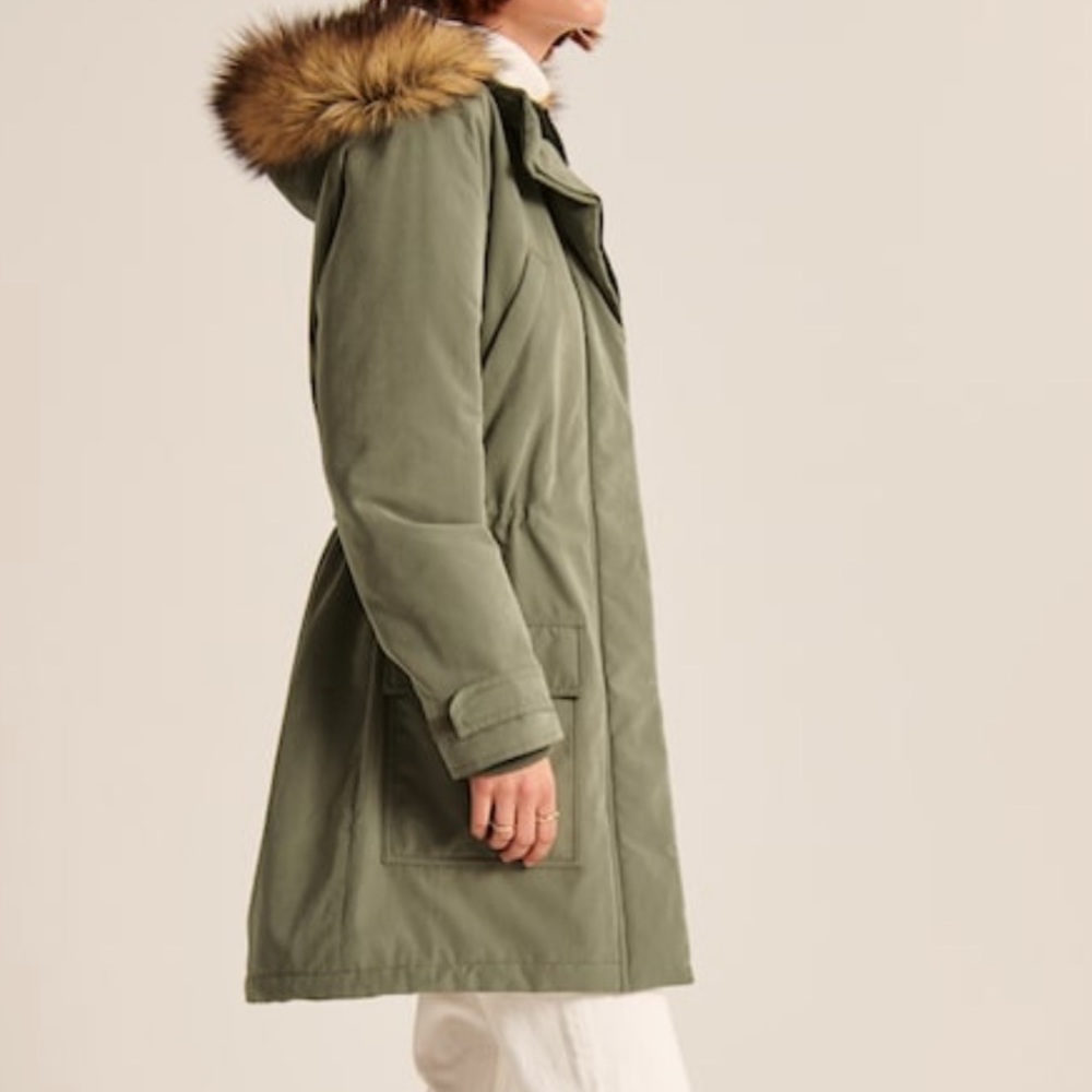 Abercrombie & Fitch Sherpa Lined Hooded Utility Jacket